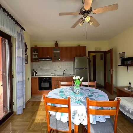 Appartamento With Parking Space Bozava, Dugi Otok - 23903