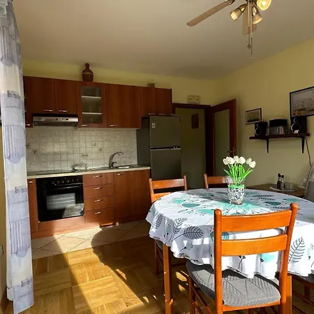 Apartmán With Parking Space Bozava, Dugi Otok - 23903 Božava