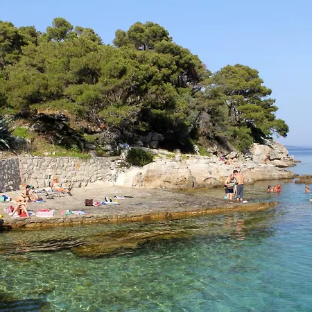 Apartment With Parking Space Bozava, Dugi Otok - 23903 *