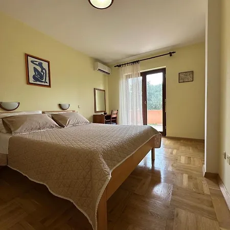 With Parking Space Bozava, Dugi Otok - 23903 * Bozava