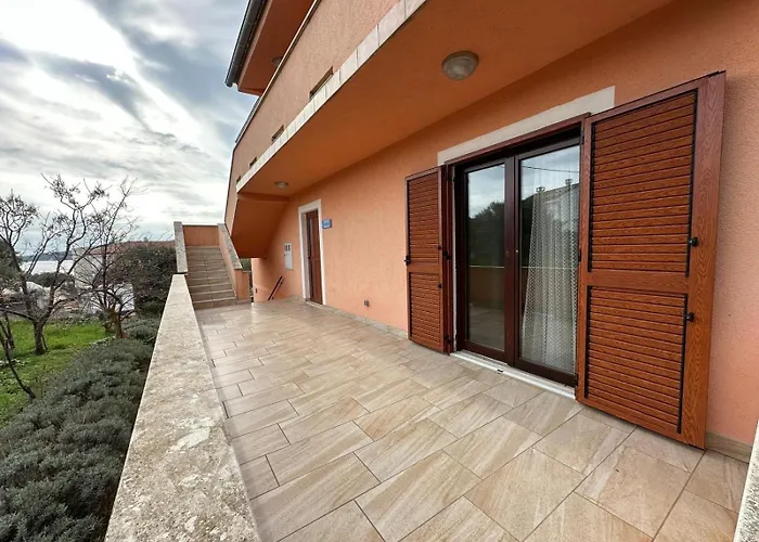 With Parking Space Bozava, Dugi Otok - 23903 Apartment Bozava